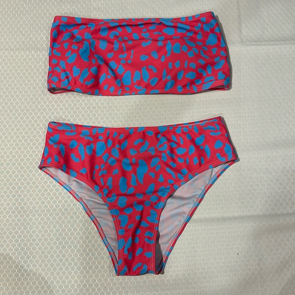 NEW, Blue & pink leopard print Bikini, high cut leg, cheeky bottoms, padded bra